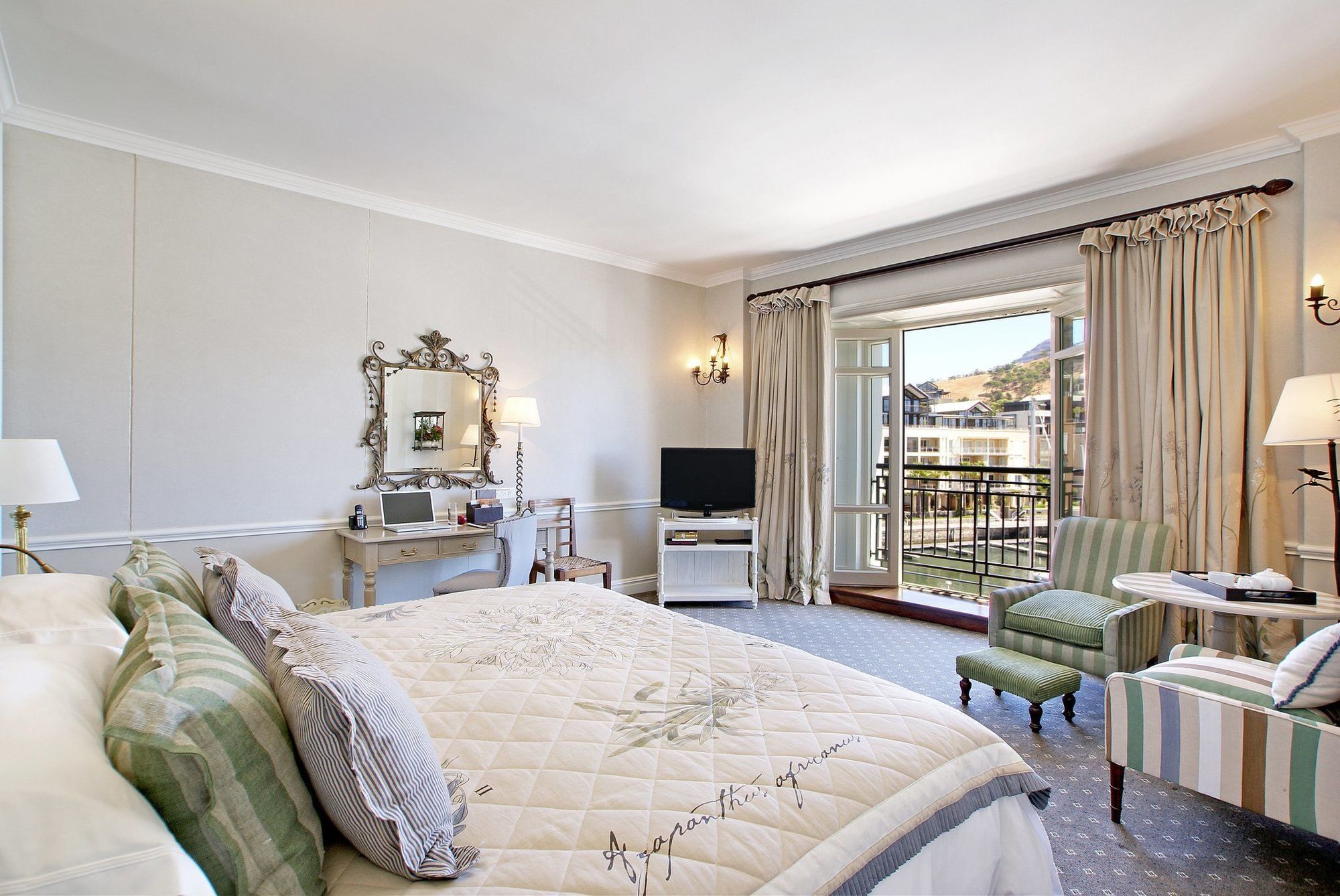 Cape Grace, A Fairmont Managed Hotel Cape Town Room photo